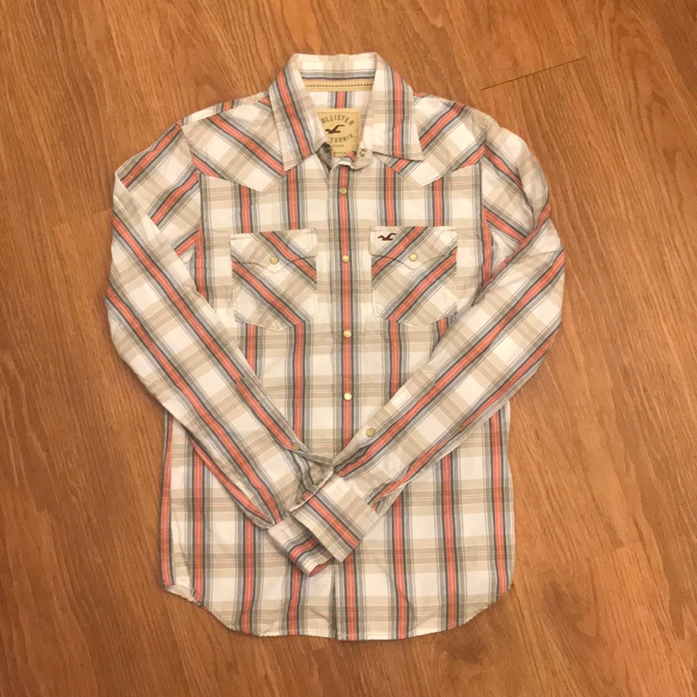Men’s Hollister plaid button down